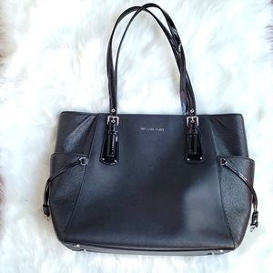 MK Tote Black, Like New!